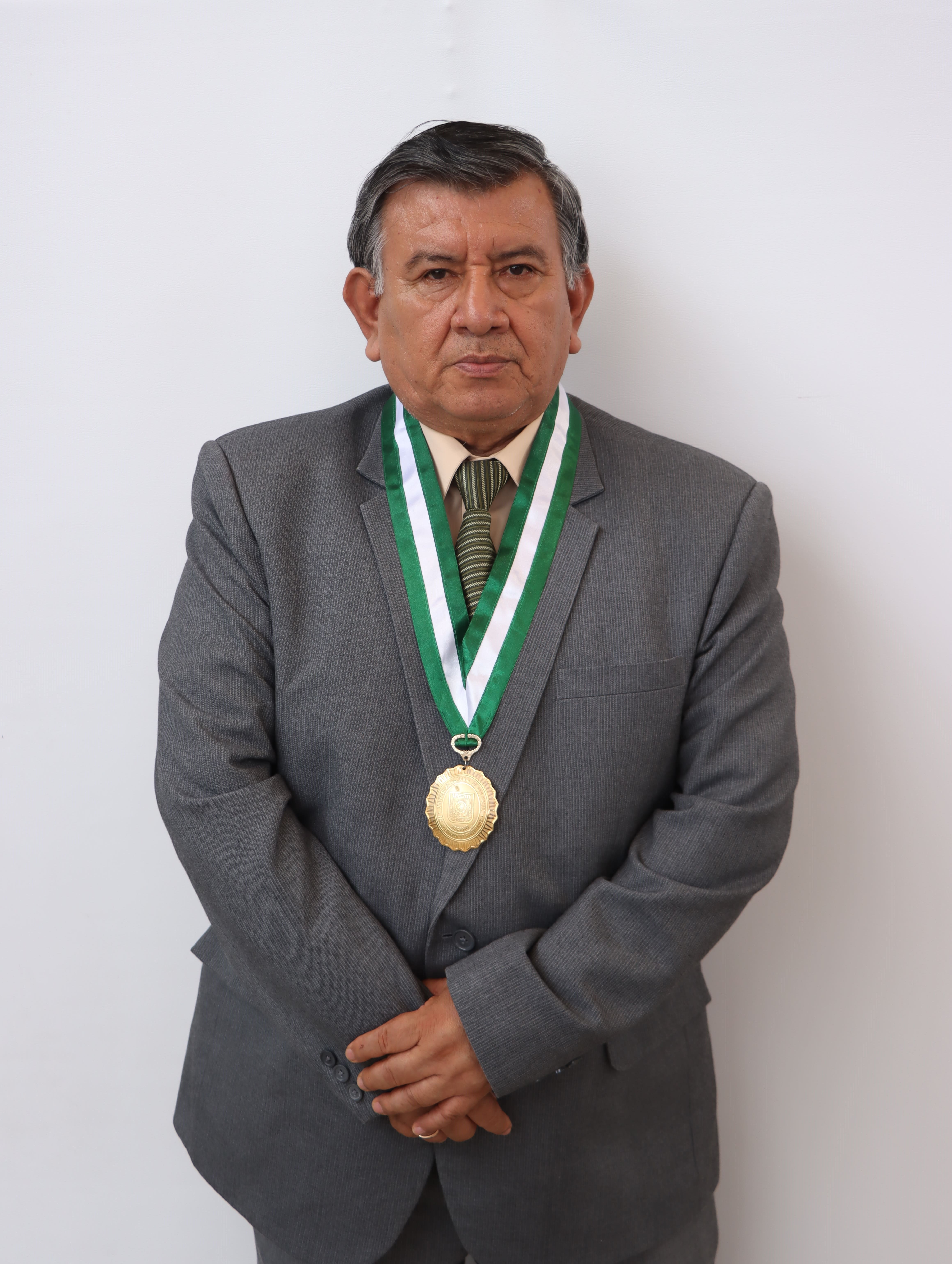 Foto de Dr. Luis Manuel Vargas Vásquez